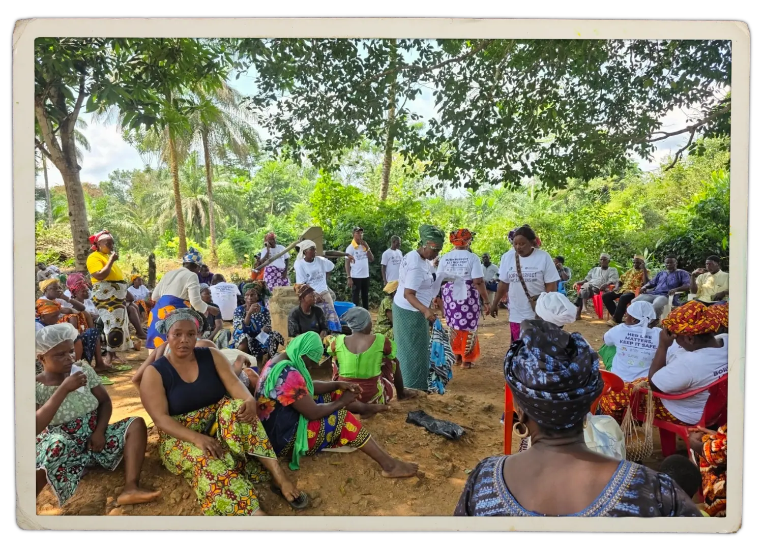 Liberia crowd
